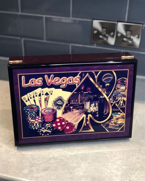 lv poker set